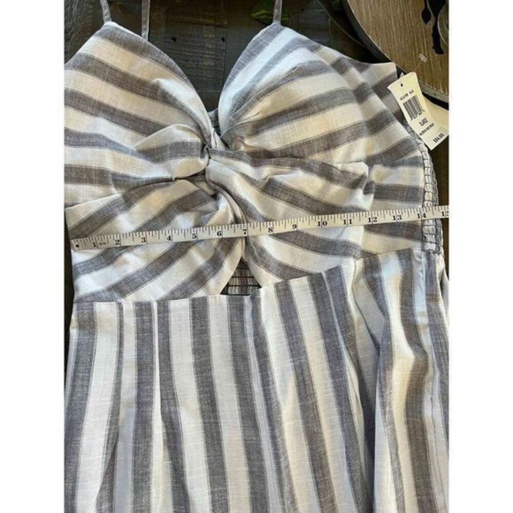 Gray and white white white jumpsuit size XL / New - Picture 2 of 5
